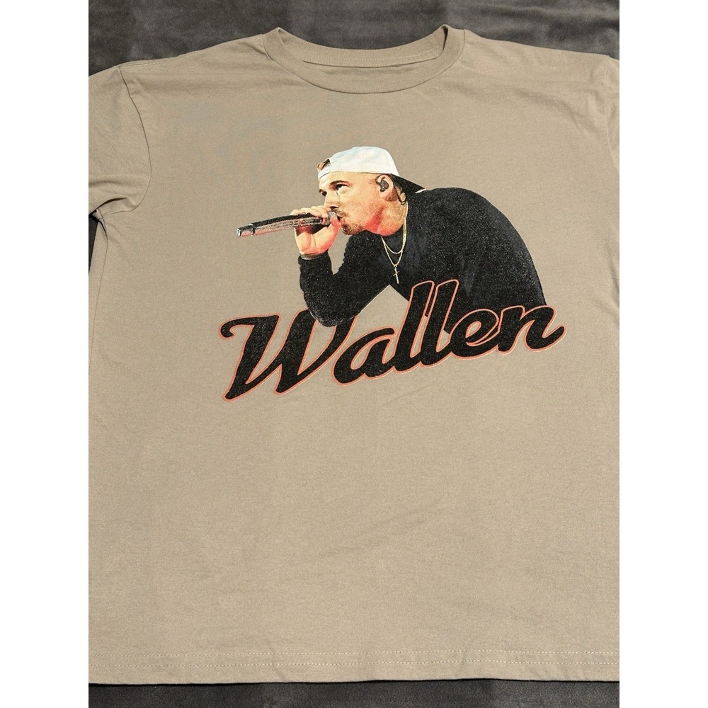 Morgan Wallen Tan Size small Tshirt
